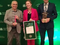 4352d6c8 0e2e 4e11 944f 4695fc33d5a3